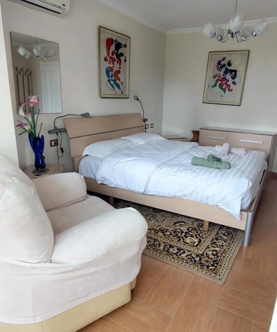 Apartment City Oasis In The Heart Of Tirana